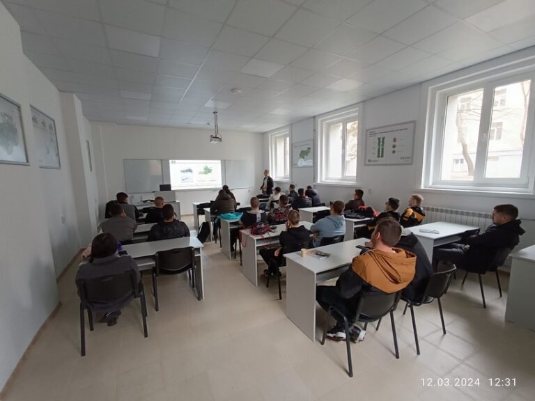 Ruse Uni 1