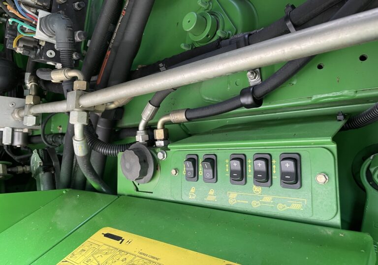 T670i HM 095713 (21)