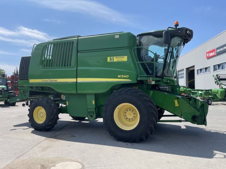 W540 090858 (7)