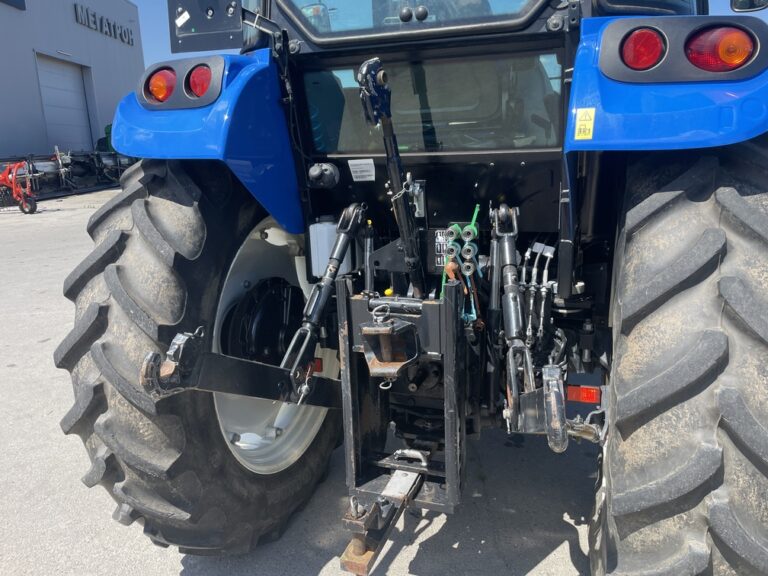 New Holland T 100D (13)